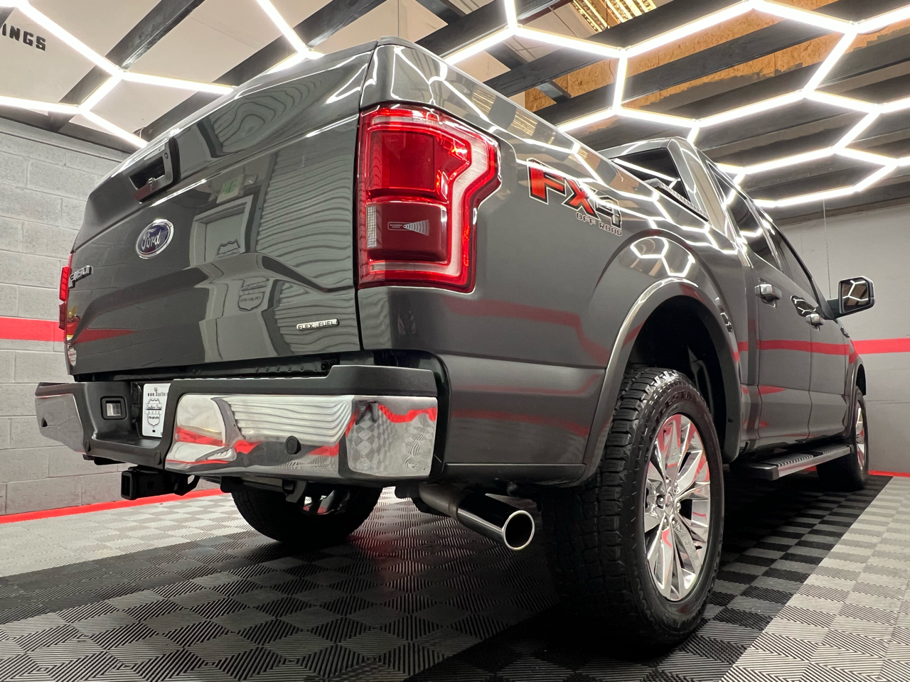 Ford F-150 Lariat SuperCrew 6.5-ft. Bed 4WD 2015