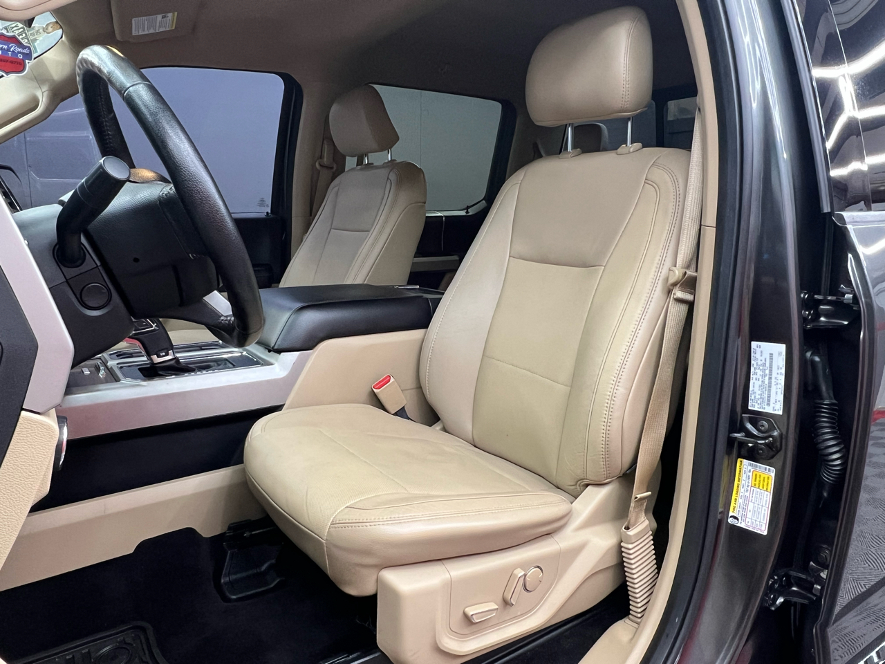 Ford F-150 Lariat SuperCrew 6.5-ft. Bed 4WD 2015