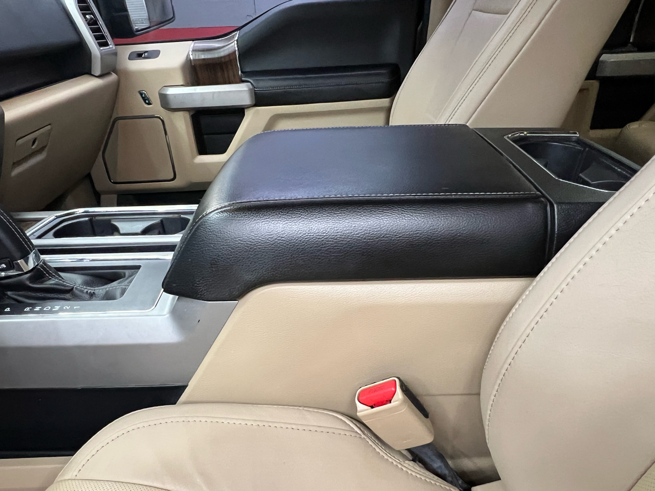 Ford F-150 Lariat SuperCrew 6.5-ft. Bed 4WD 2015