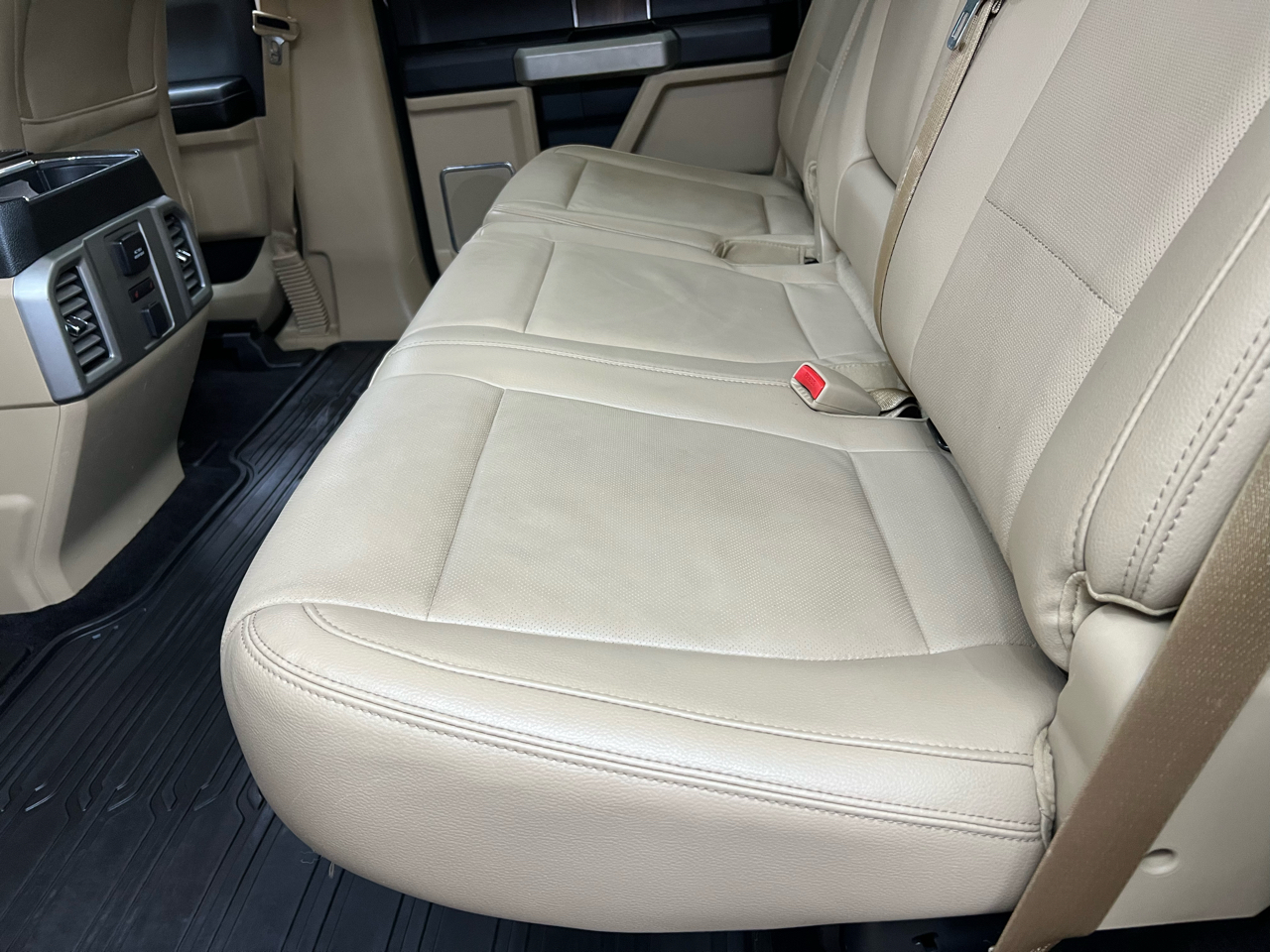 Ford F-150 Lariat SuperCrew 6.5-ft. Bed 4WD 2015