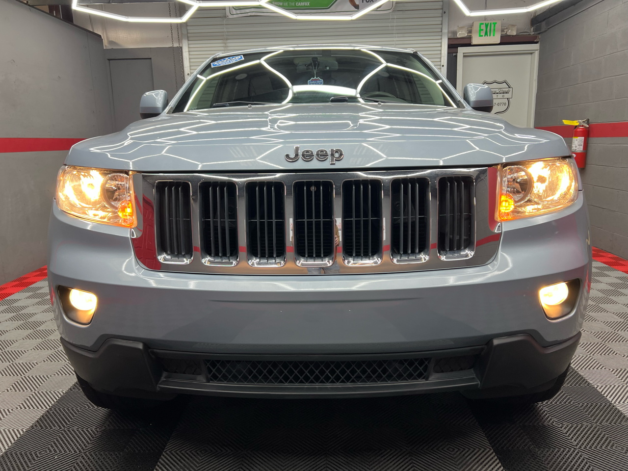 Jeep Grand Cherokee Laredo 2WD 2013
