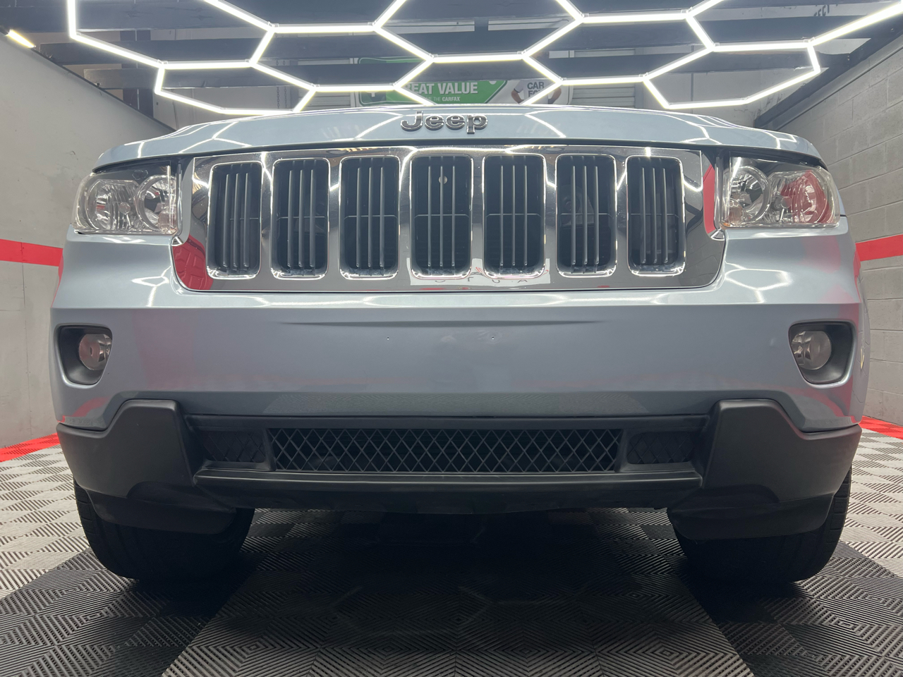 Jeep Grand Cherokee Laredo 2WD 2013