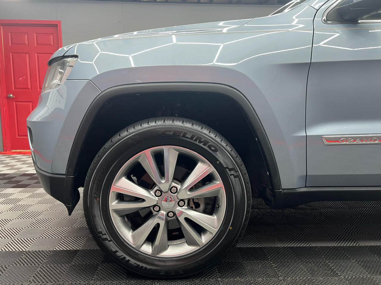 Jeep Grand Cherokee Laredo 2WD 2013