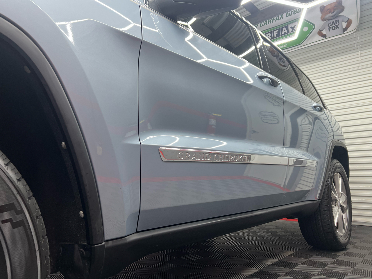 Jeep Grand Cherokee Laredo 2WD 2013