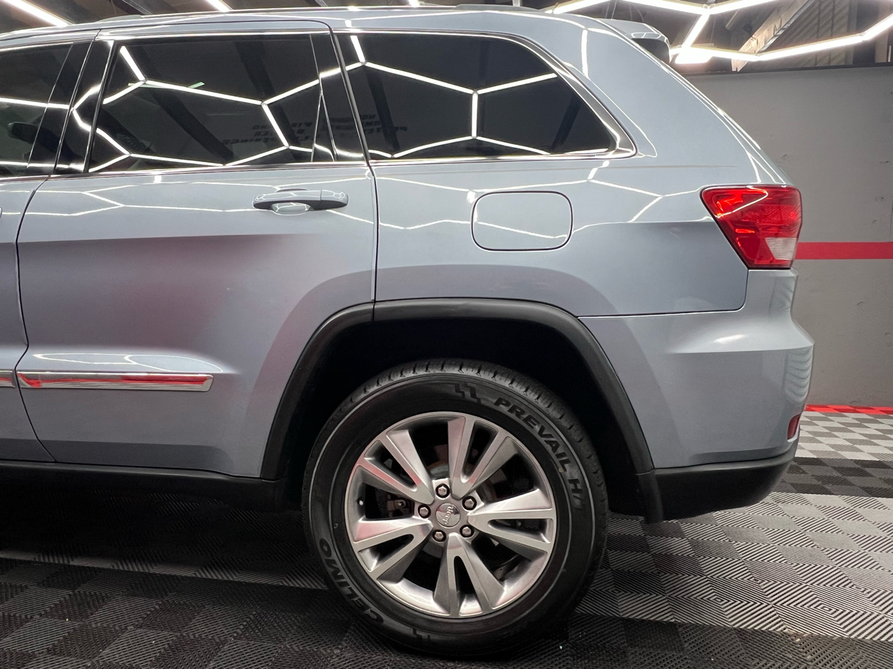 Jeep Grand Cherokee Laredo 2WD 2013