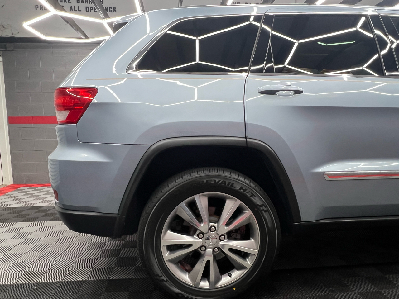 Jeep Grand Cherokee Laredo 2WD 2013