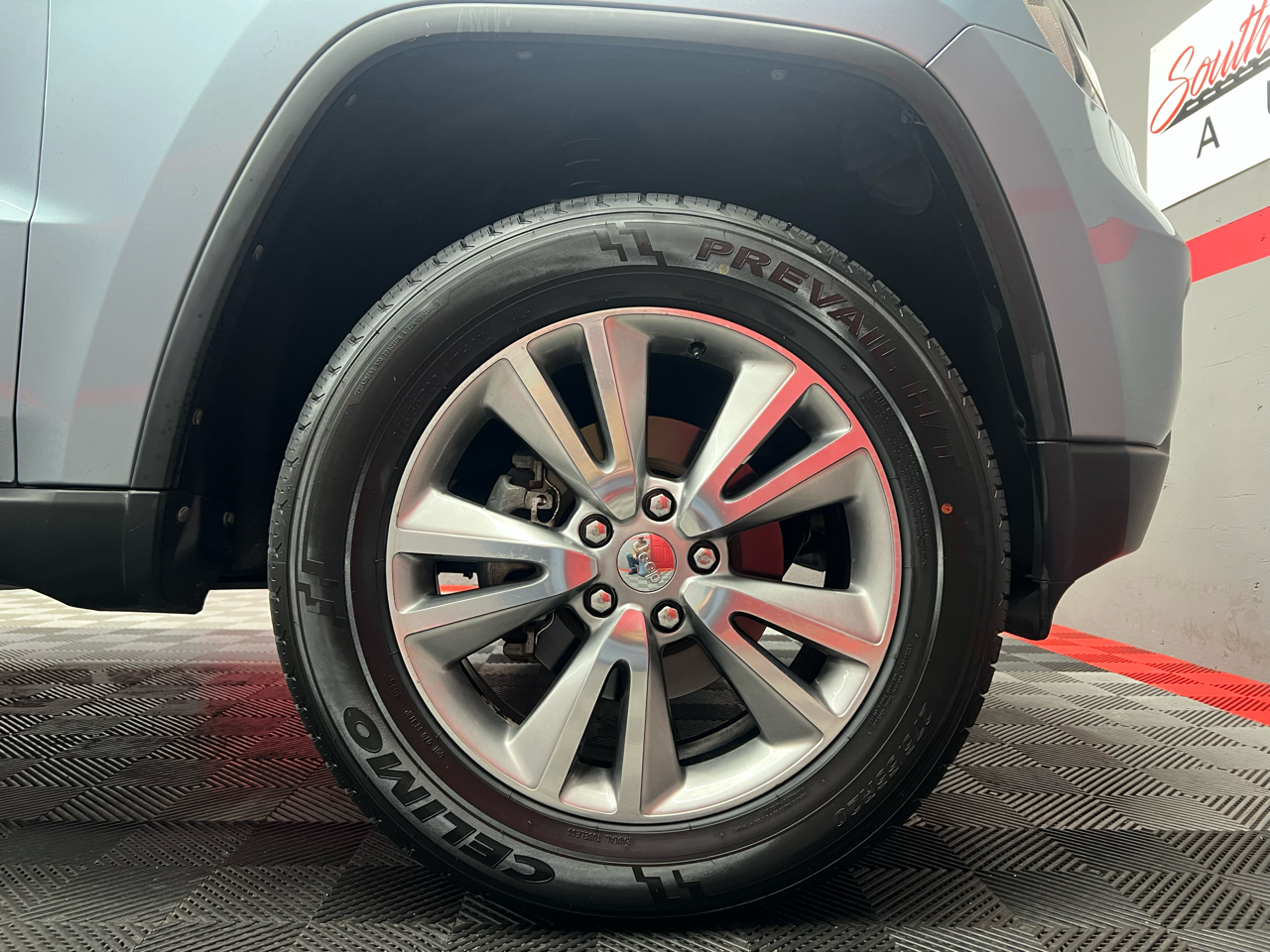 Jeep Grand Cherokee Laredo 2WD 2013