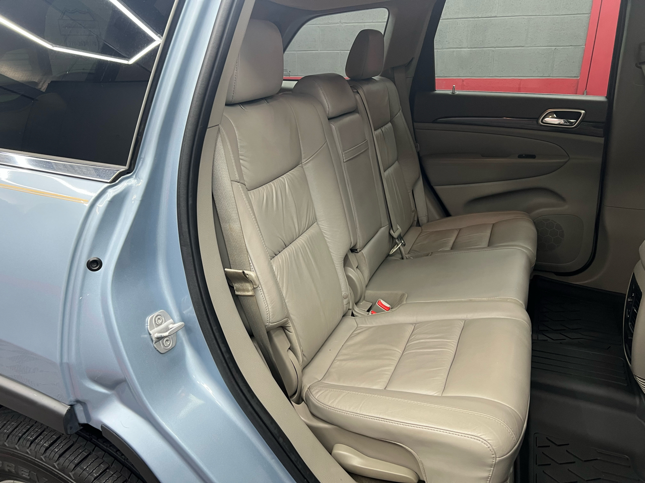 Jeep Grand Cherokee Laredo 2WD 2013