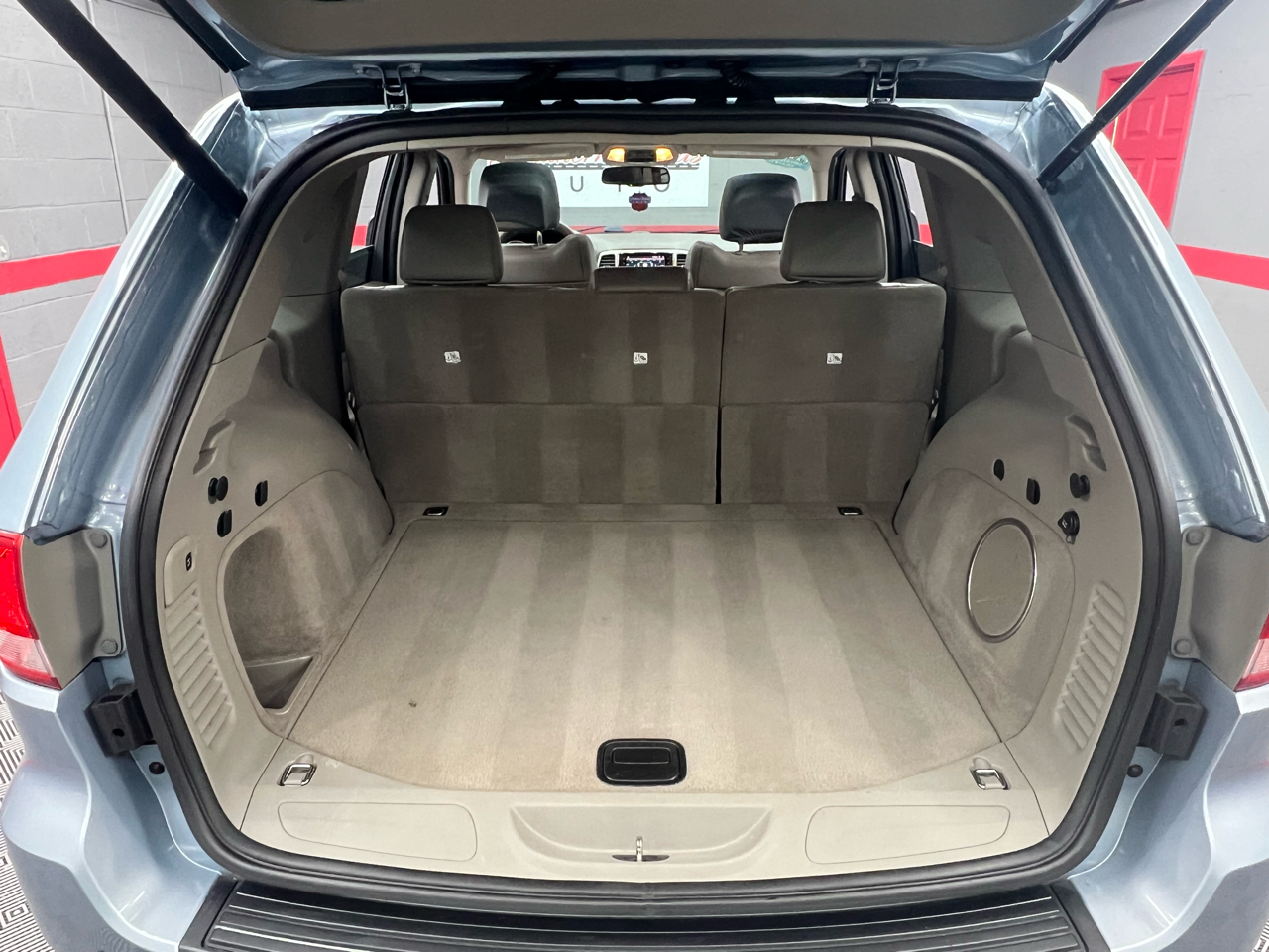 Jeep Grand Cherokee Laredo 2WD 2013