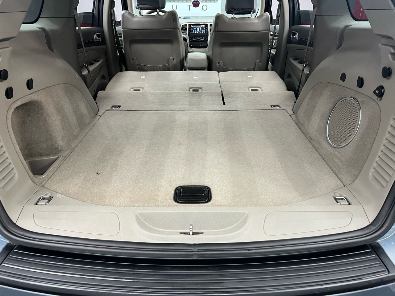 Jeep Grand Cherokee Laredo 2WD 2013