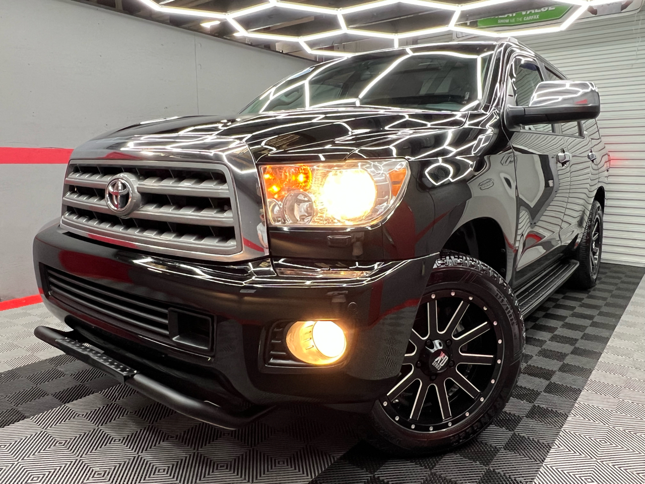 2017 Toyota Sequoia Plantium 4WD