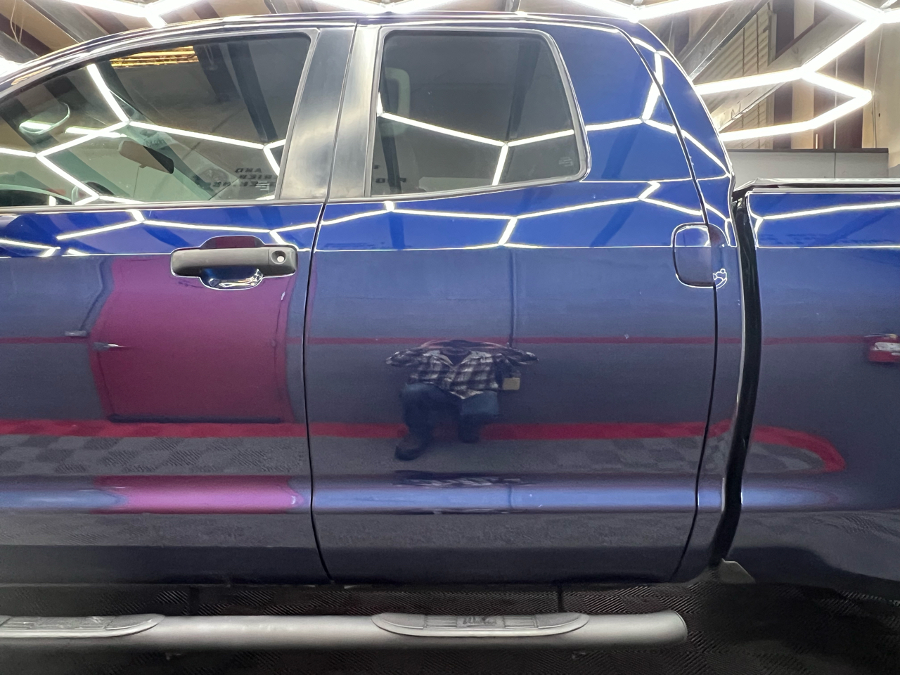 Toyota Tundra Tundra-Grade Double Cab 4.0L 2WD 2011