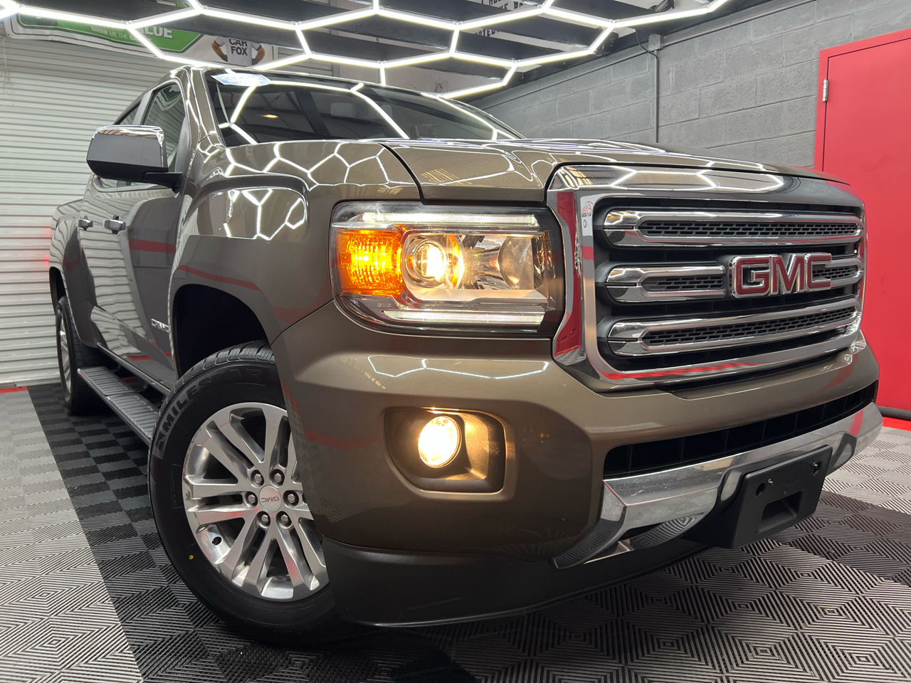 GMC Canyon SLT Crew Cab 2WD Short Box 2015