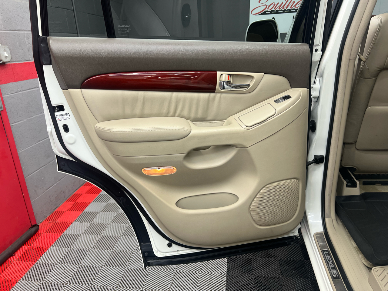 Lexus GX 470 Sport Utility 2008