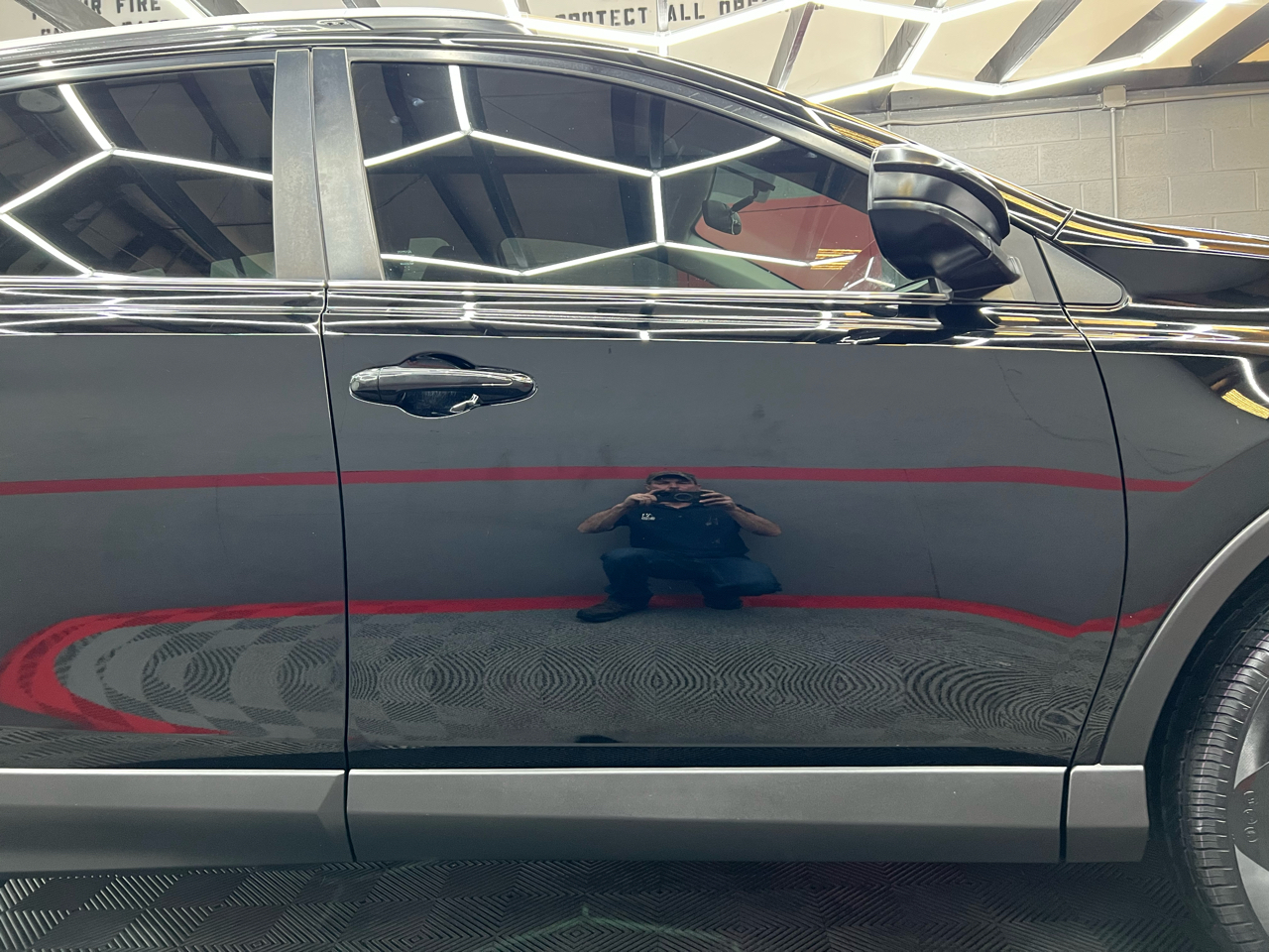 Toyota RAV4 LE FWD 2016