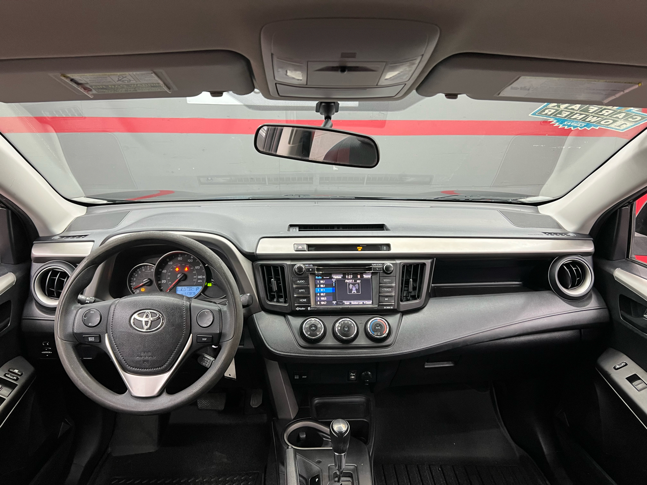 Toyota RAV4 LE FWD 2016