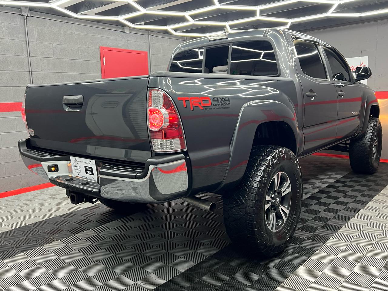 Toyota Tacoma  2015