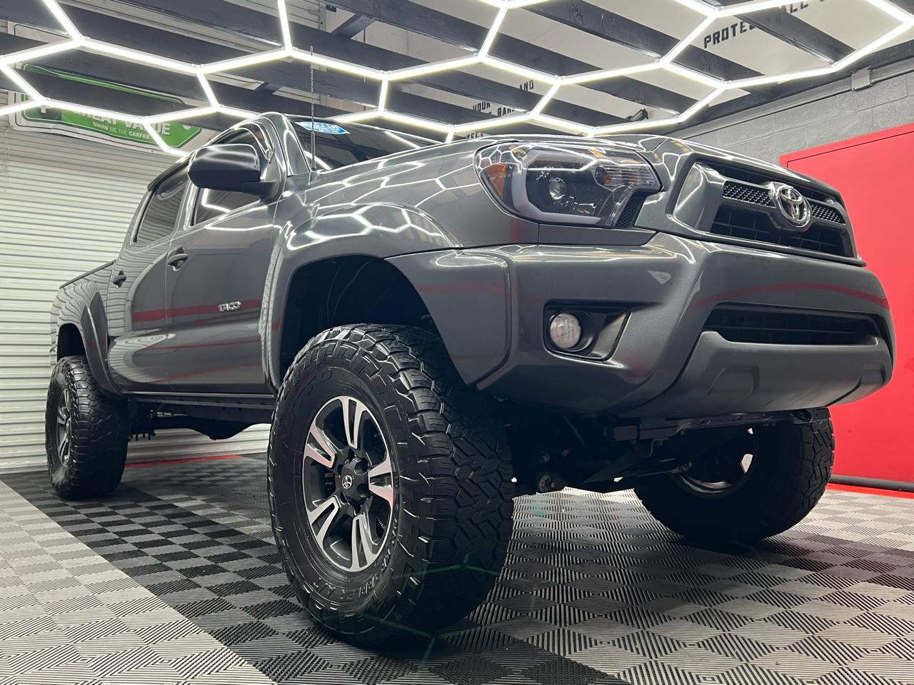 Toyota Tacoma  2015
