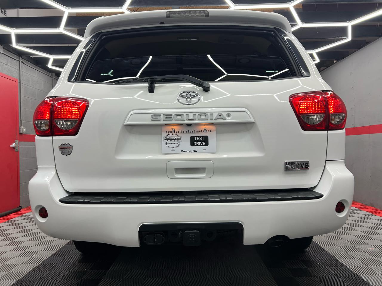 Toyota Sequoia  2015