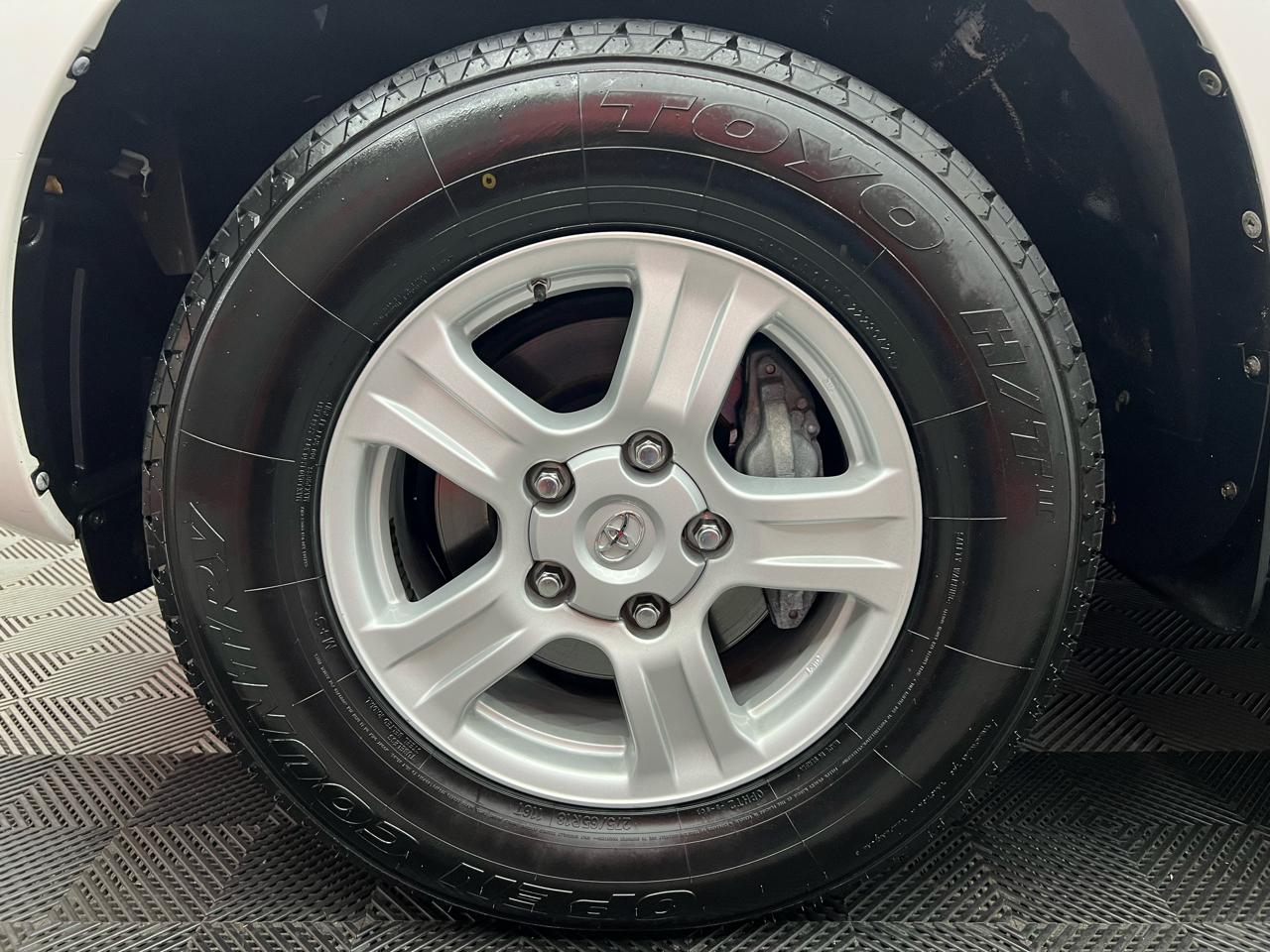 Toyota Sequoia  2015