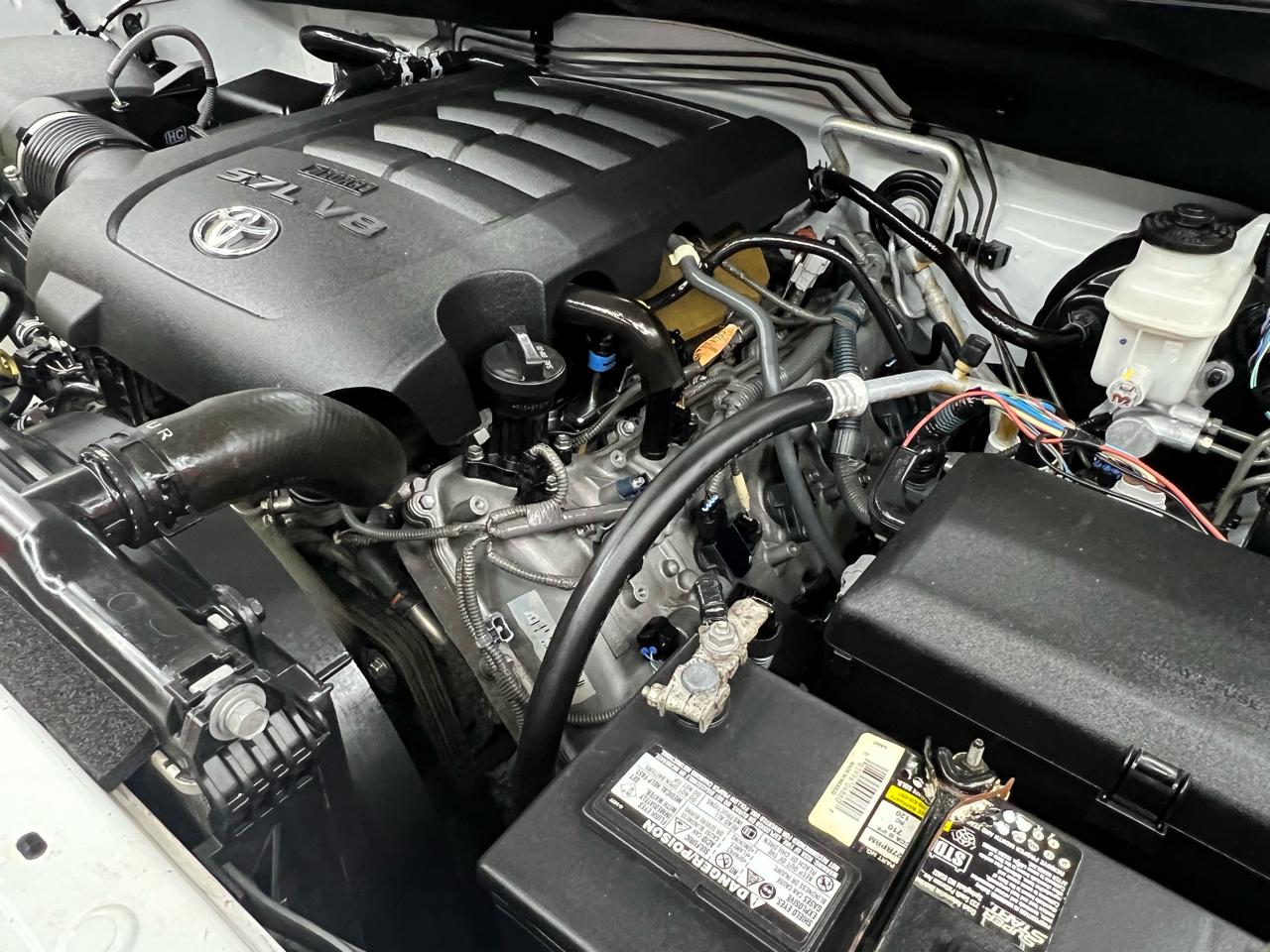 Toyota Sequoia  2015