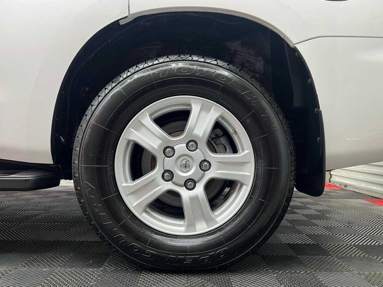 Toyota Sequoia  2015