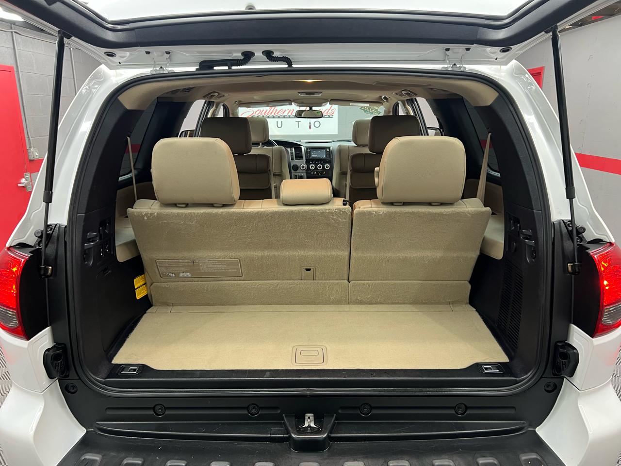 Toyota Sequoia  2015