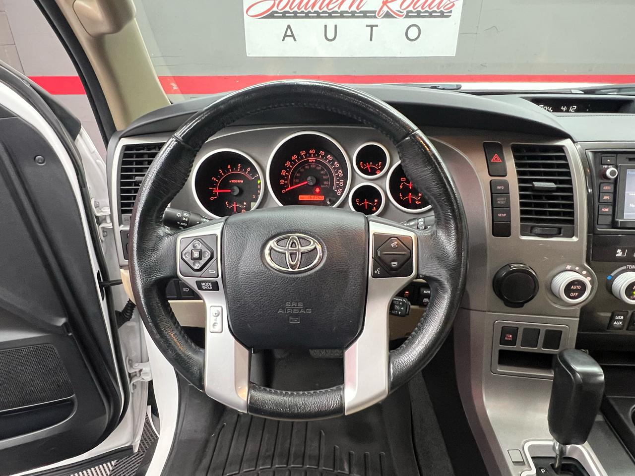 Toyota Sequoia  2015