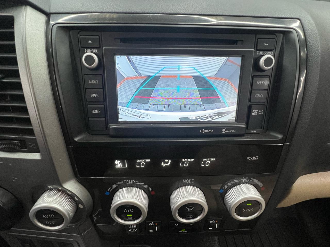 Toyota Sequoia  2015