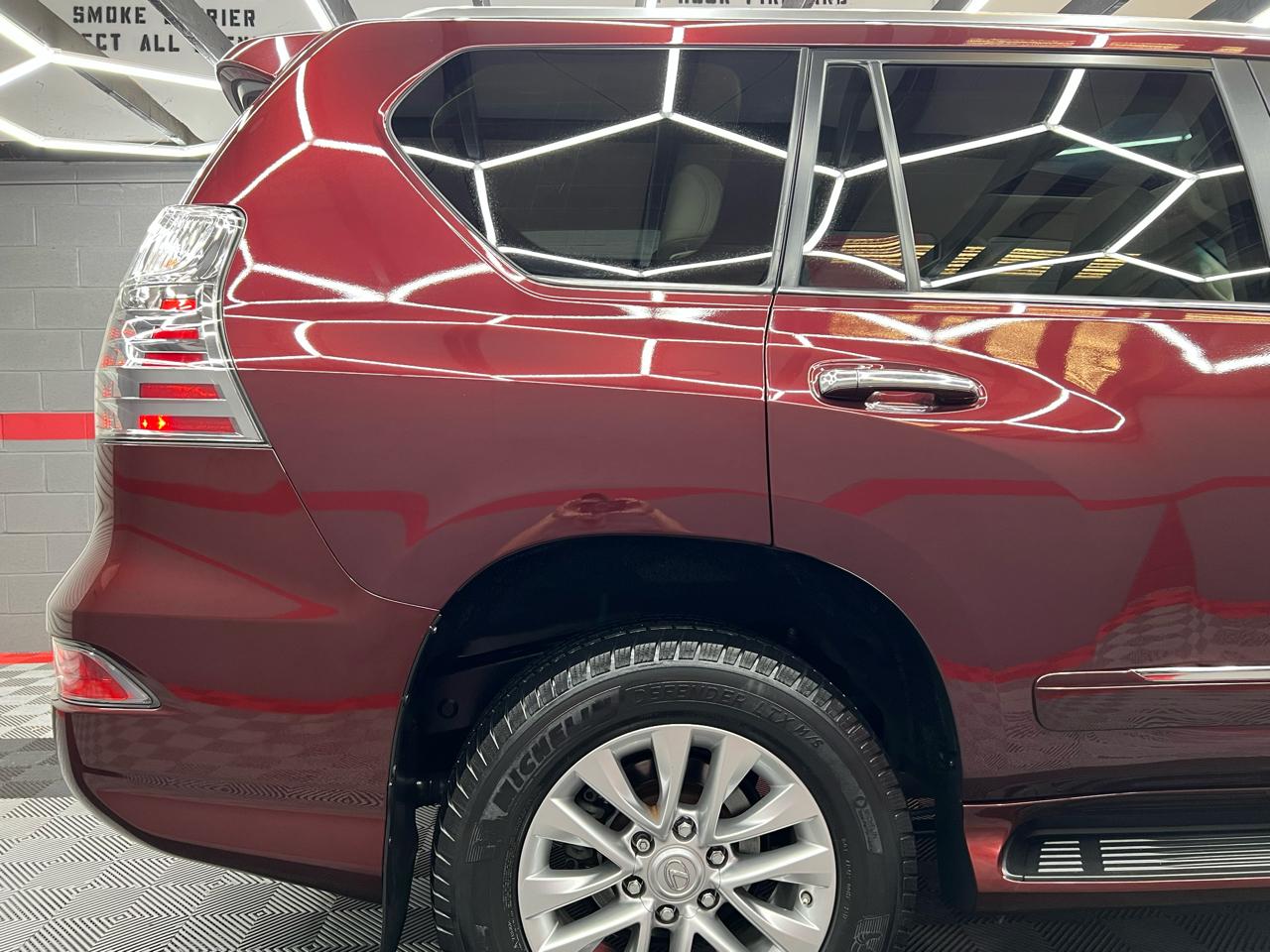 Lexus GX 460 Premium 4D SUV 4WD 2014