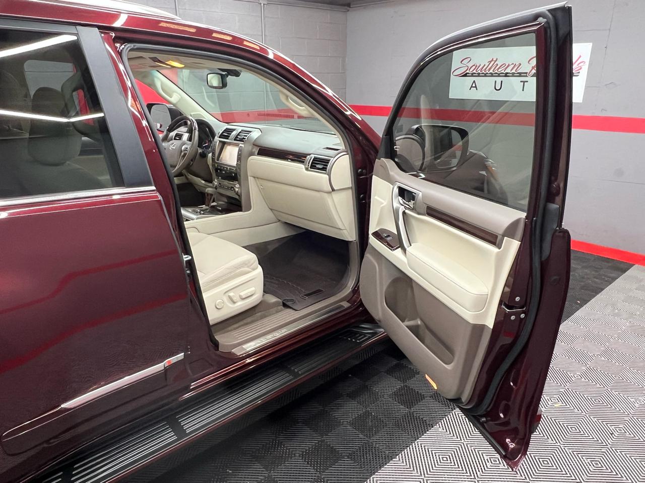 Lexus GX 460 Premium 4D SUV 4WD 2014