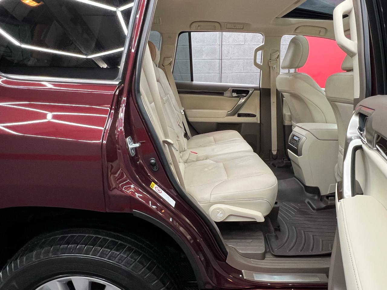 Lexus GX 460 Premium 4D SUV 4WD 2014