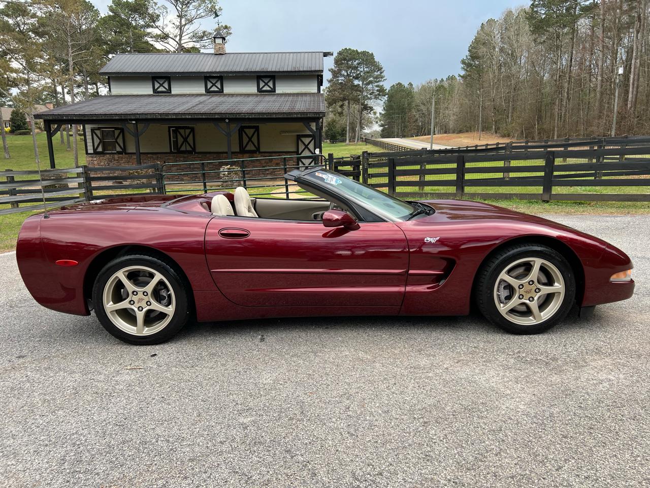 Chevrolet Corvette  2003