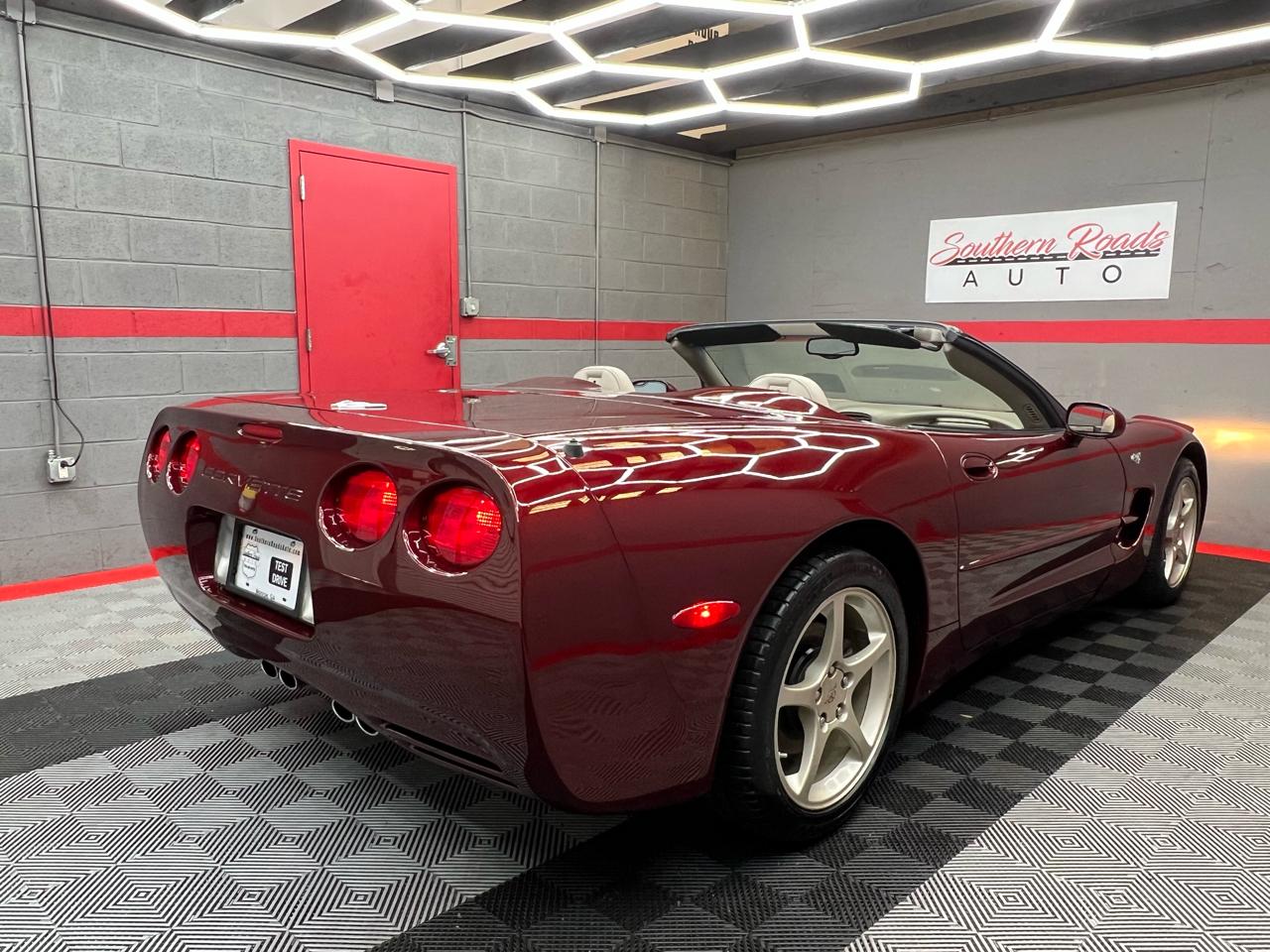 Chevrolet Corvette  2003
