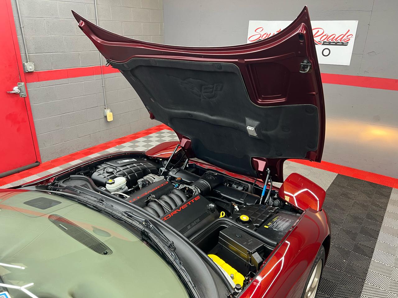 Chevrolet Corvette  2003