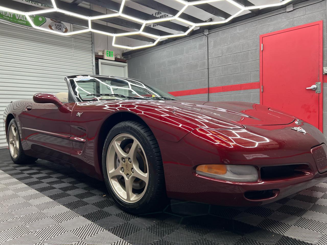 Chevrolet Corvette  2003