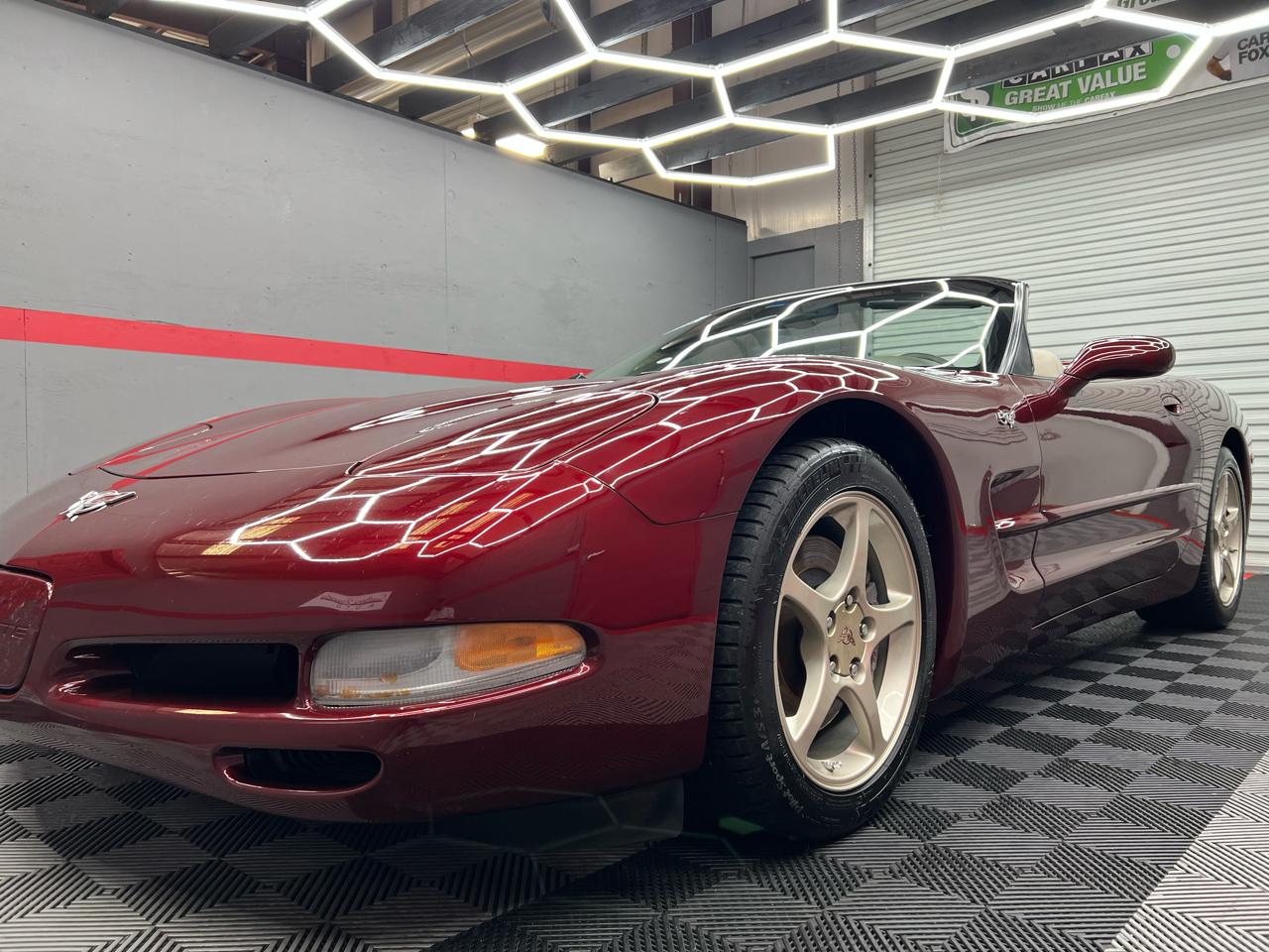 Chevrolet Corvette  2003