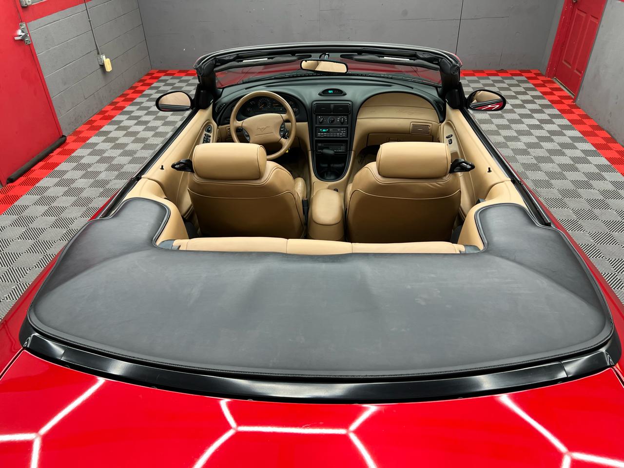 Ford Mustang GT convertible 1997