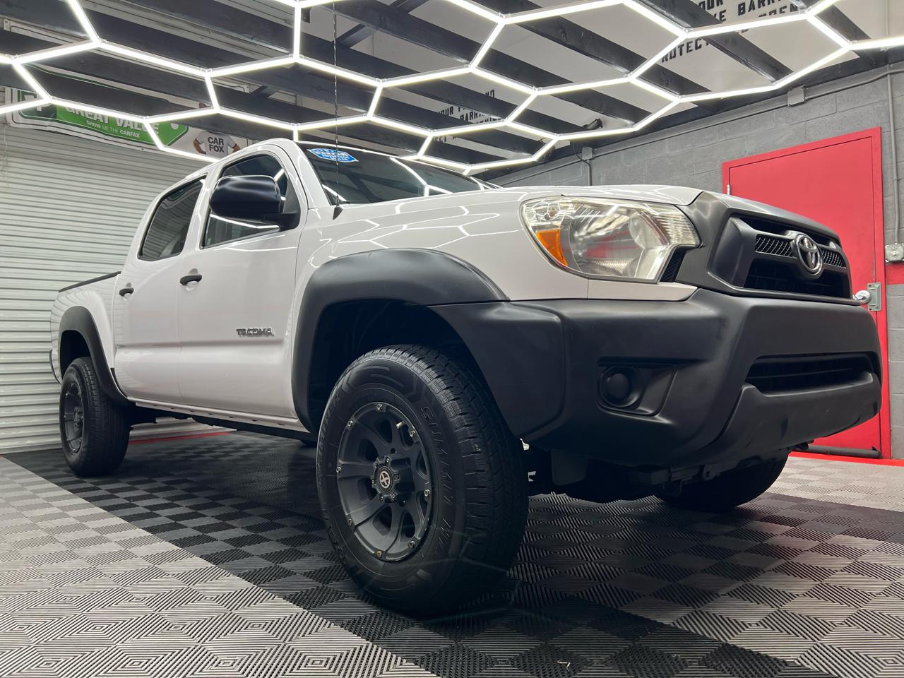 Toyota Tacoma PreRunner Double Cab Auto 2WD 2012