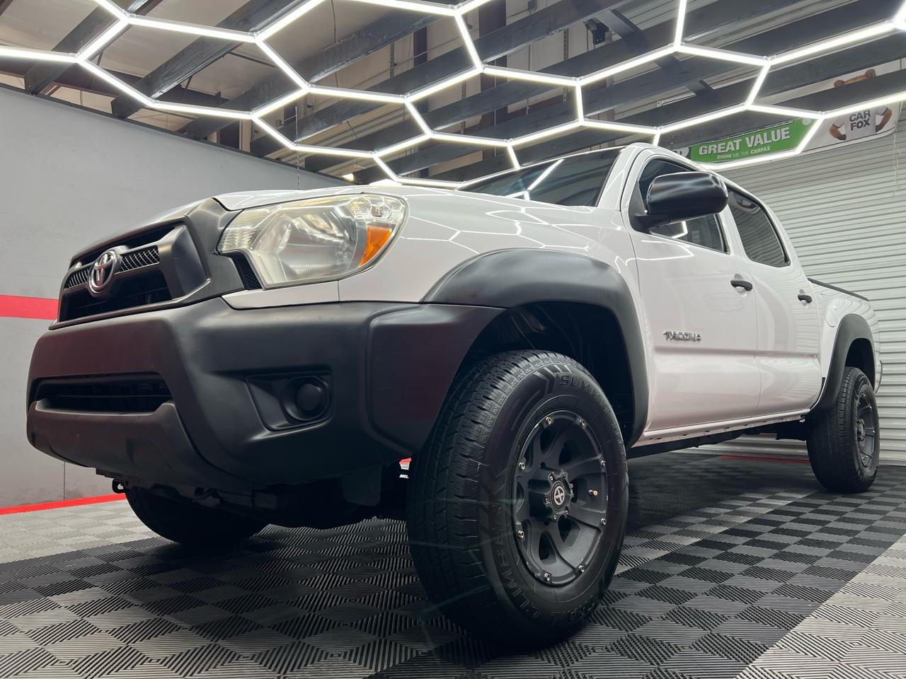 Toyota Tacoma PreRunner Double Cab Auto 2WD 2012