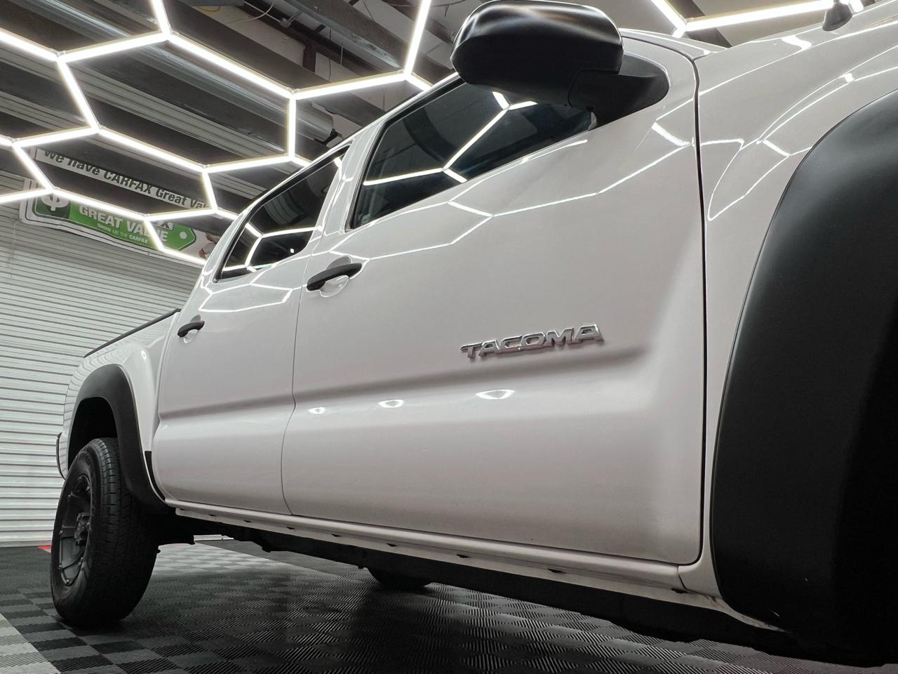 Toyota Tacoma PreRunner Double Cab Auto 2WD 2012