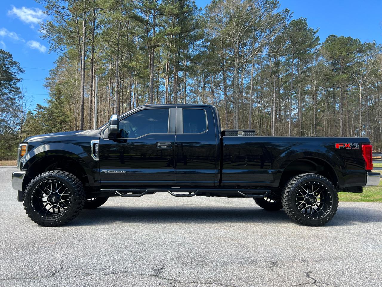 Ford F-250 SD XLT SuperCab Long Bed 4WD 2018