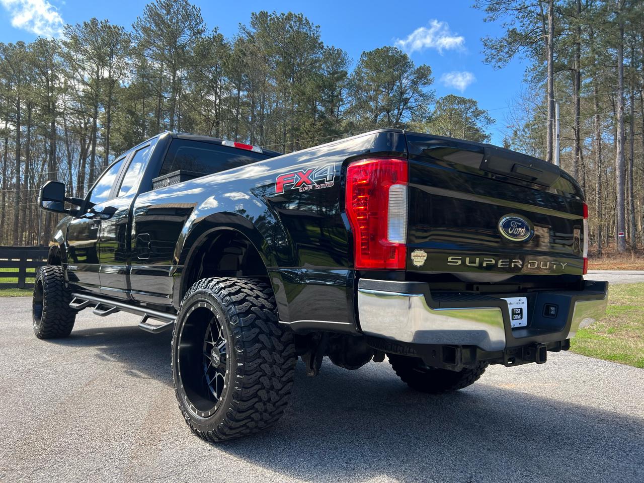 Ford F-250 SD XLT SuperCab Long Bed 4WD 2018