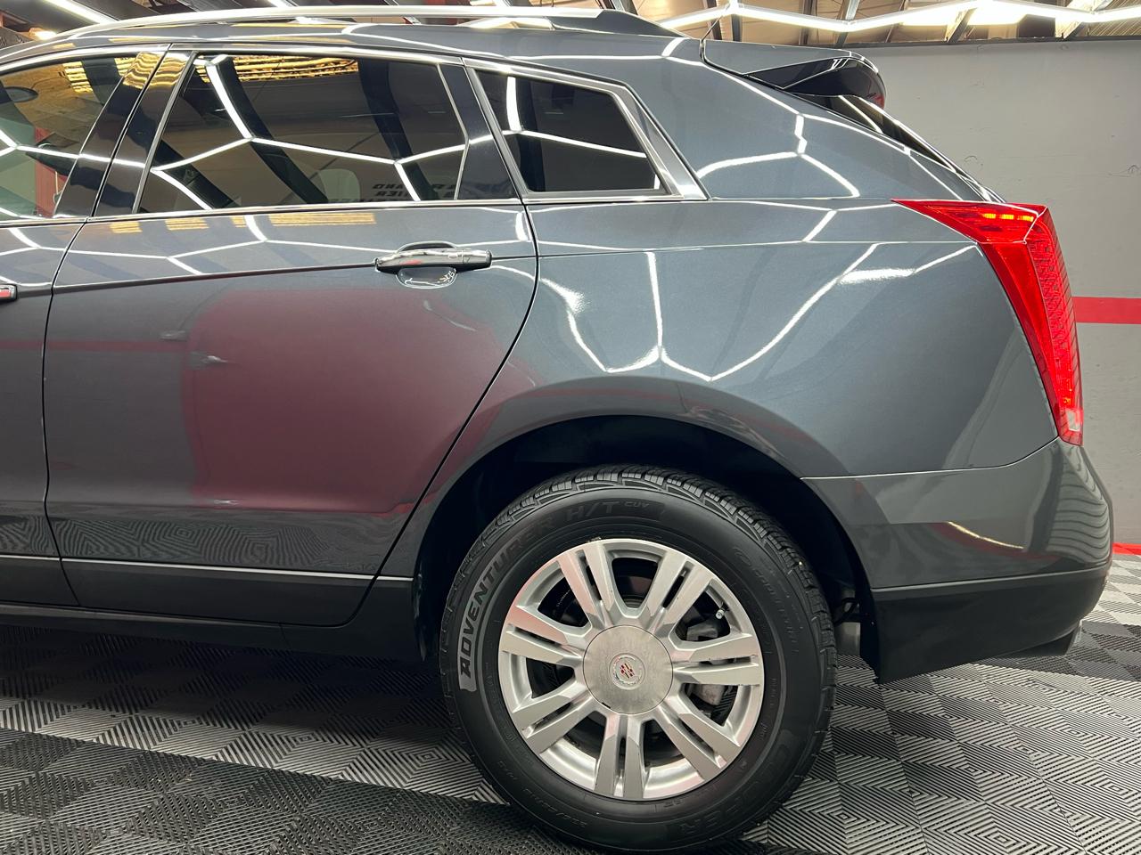 Cadillac SRX Luxury Collection 2013