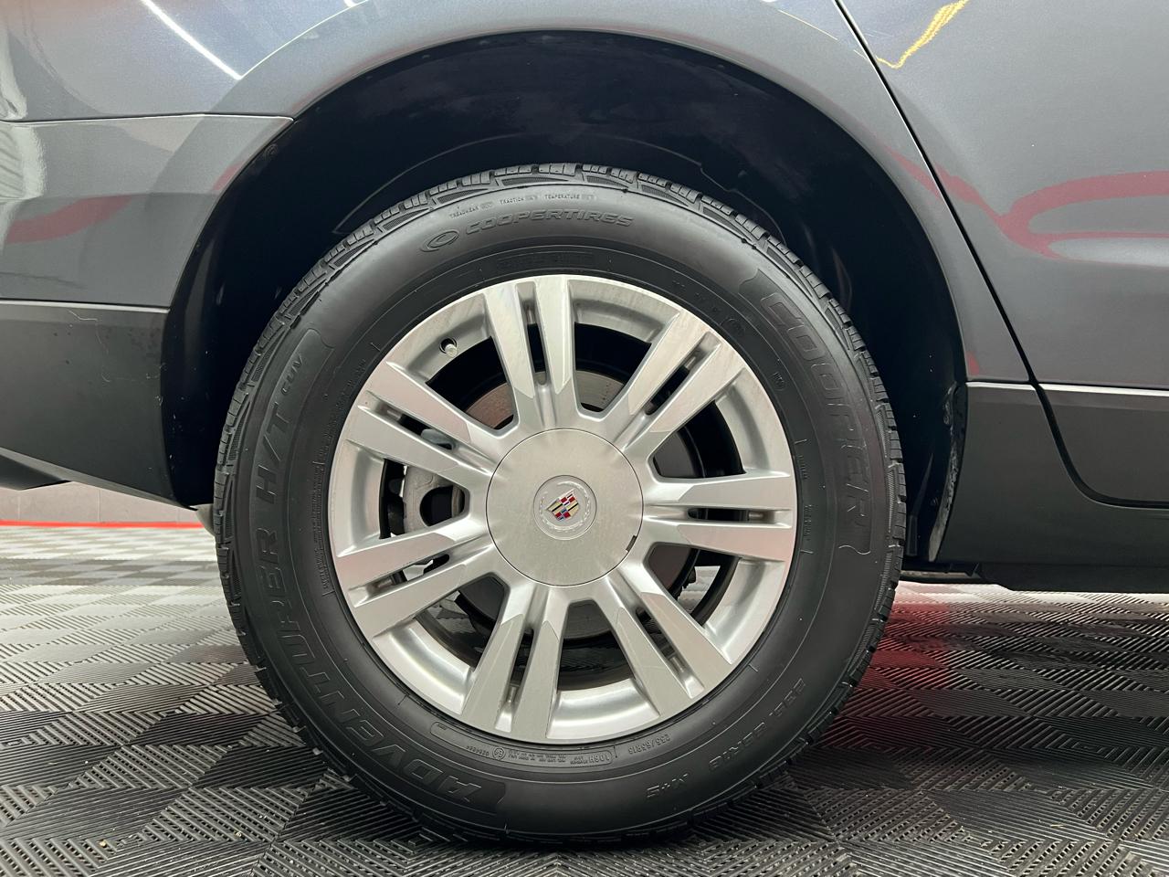 Cadillac SRX Luxury Collection 2013