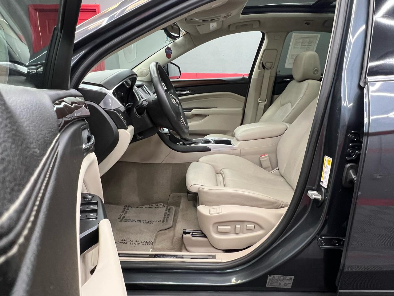 Cadillac SRX Luxury Collection 2013