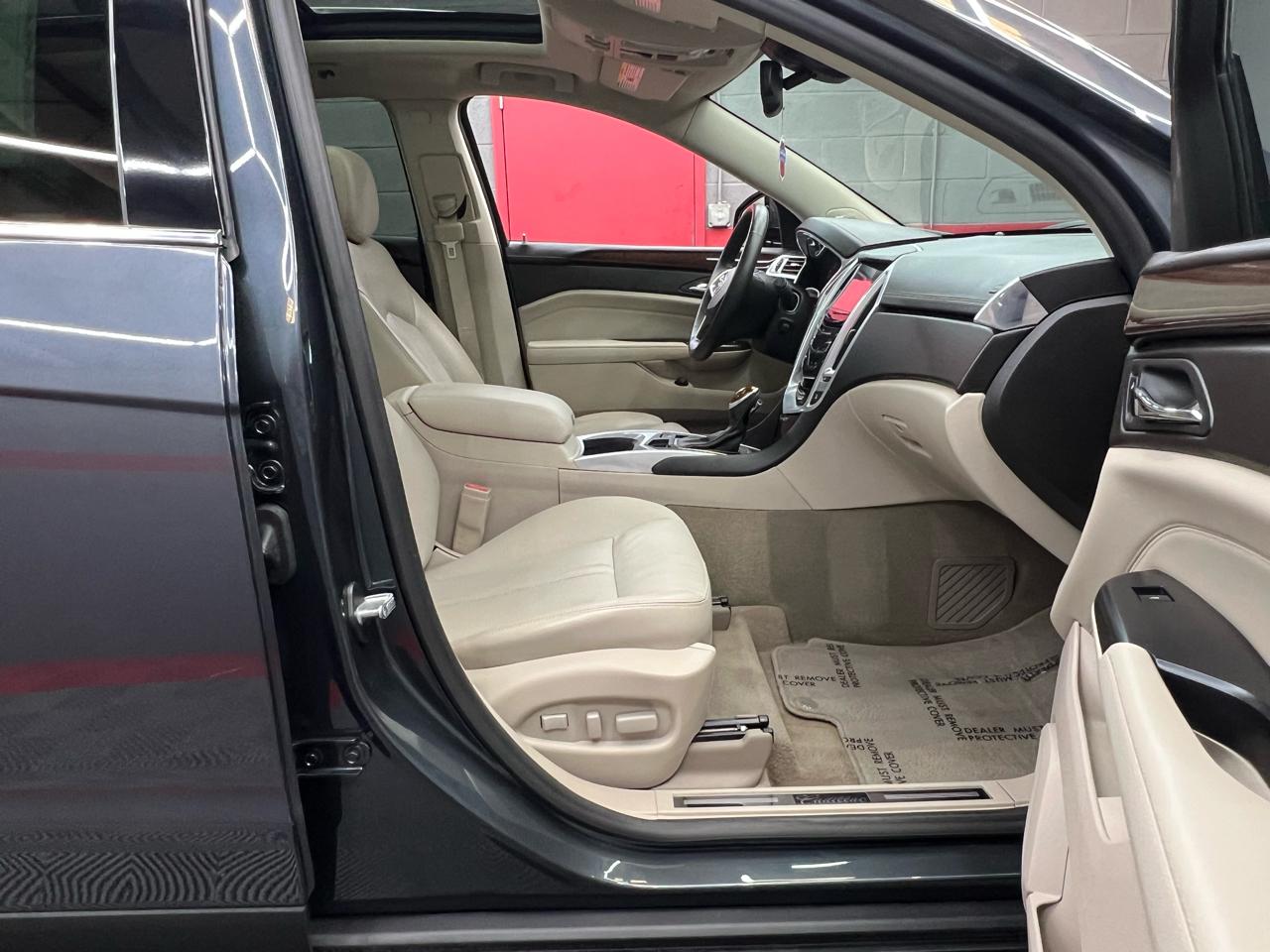 Cadillac SRX Luxury Collection 2013