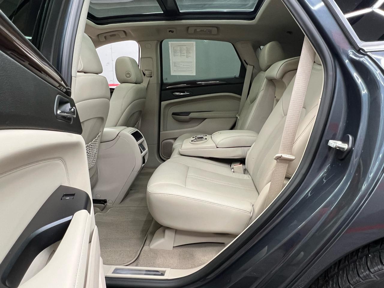 Cadillac SRX Luxury Collection 2013