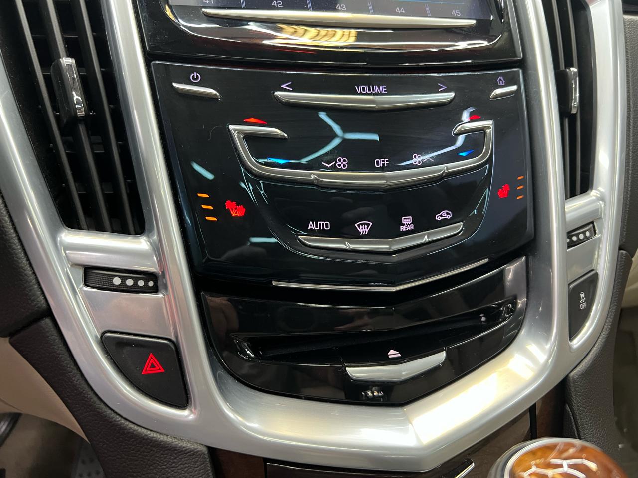 Cadillac SRX Luxury Collection 2013