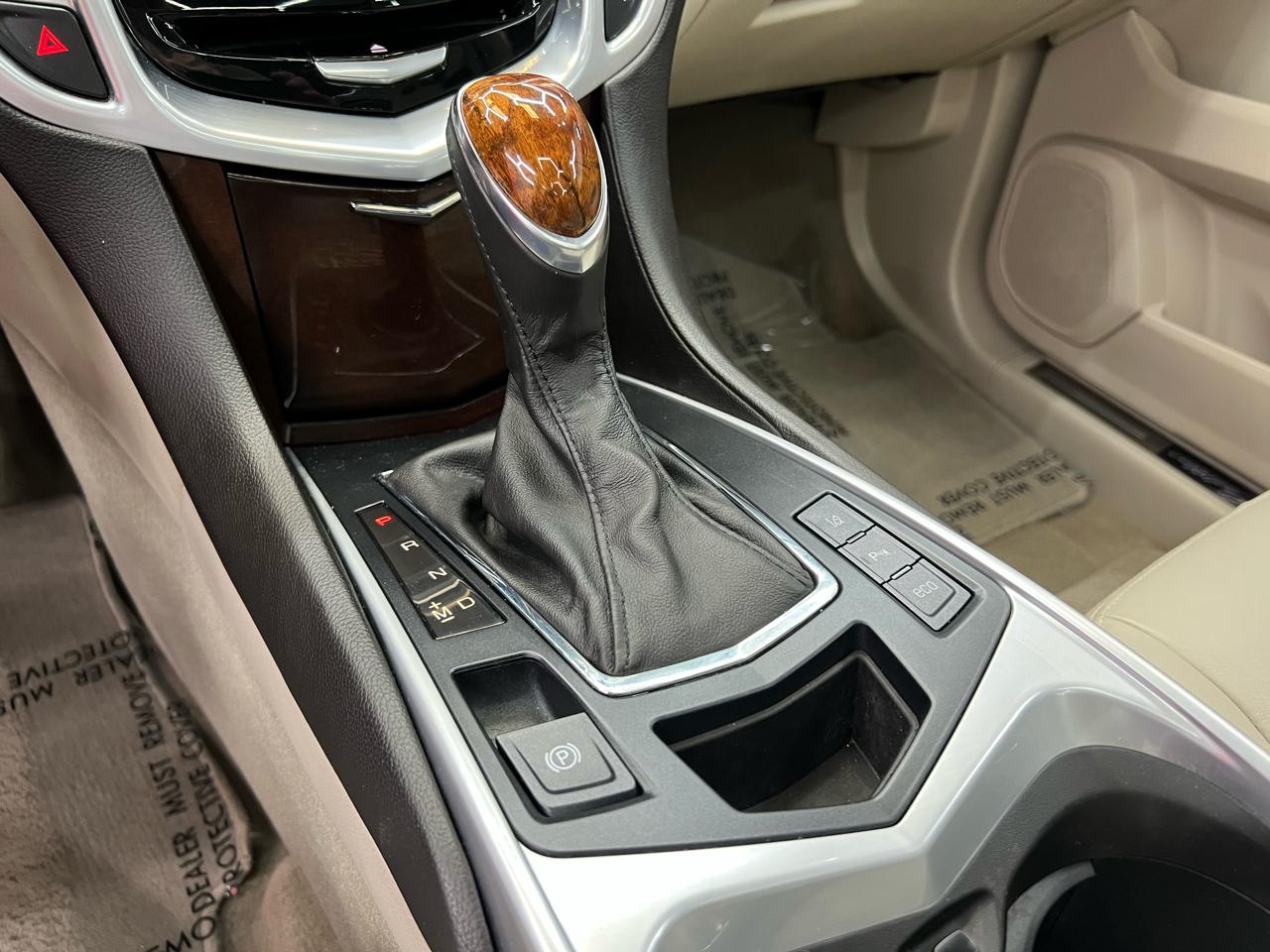 Cadillac SRX Luxury Collection 2013